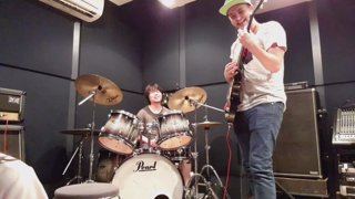 Reckful - music studio w kai and rin